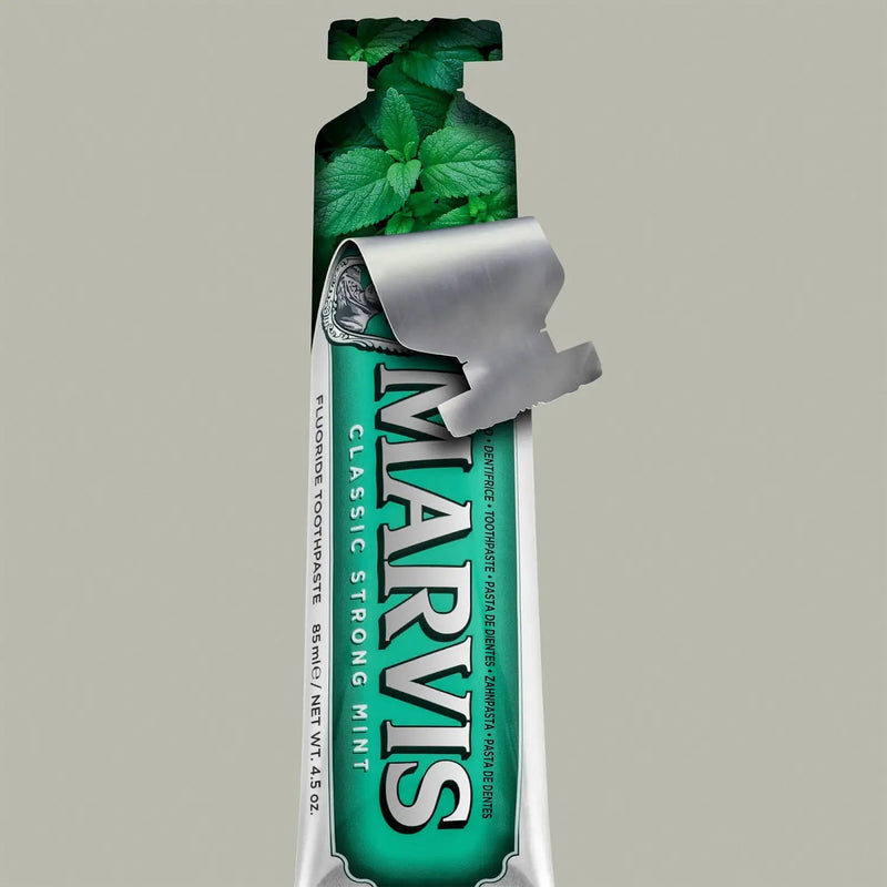 Marvis Classic Strong Mint 85ml - MeStore - Marvis