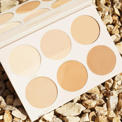 Pf12 - pressed Powder Palette: divine Complexion - MeStore - Kara Beauty